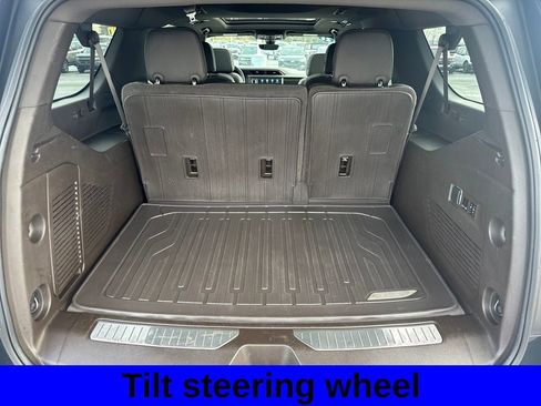 Used 2021 GMC Yukon XL Denali w/ Denali Premium Package image 26