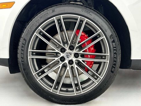 New 2026 Porsche Macan S image 31