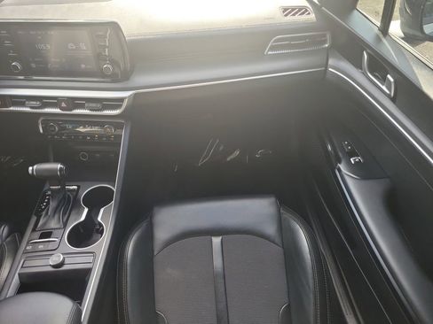 Used 2021 Kia K5 GT-Line image 16