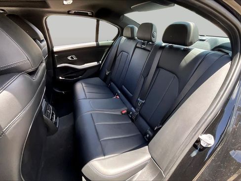 Used 2026 BMW 330i Sedan RWD image 18