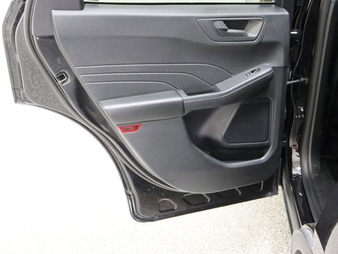 Used 2025 Ford Escape Active image 26