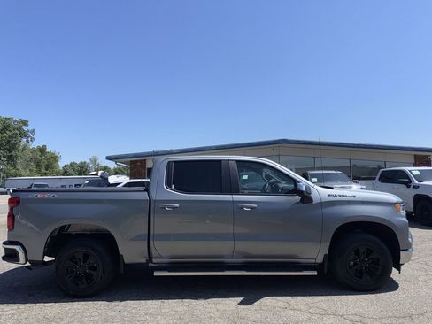 Used 2023 Chevrolet Silverado 1500 LT AWD/4WD image 6