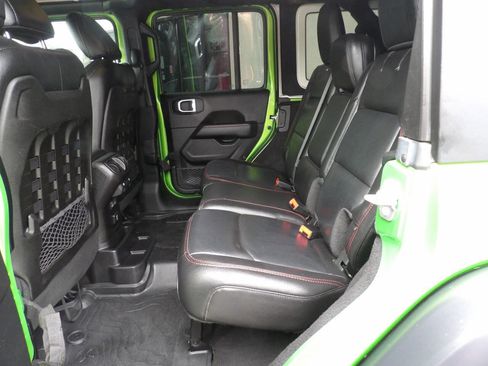 Used 2019 Jeep Wrangler Unlimited Rubicon AWD/4WD image 10