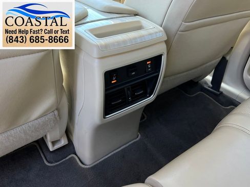 Used 2018 Nissan Murano SL FWD image 18