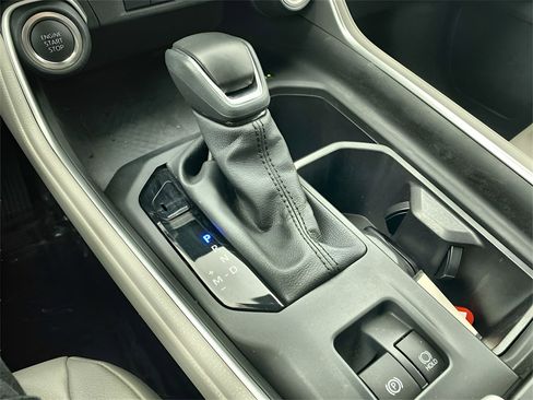 Used 2025 Toyota Grand Highlander AWD image 21