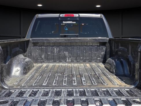 Used 2022 RAM 1500 Big Horn RWD image 7