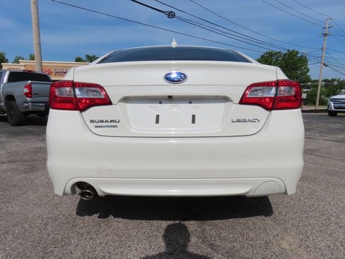 Used 2017 Subaru Legacy 2.5i Premium w/ Popular Package #1 AWD/4WD image 7