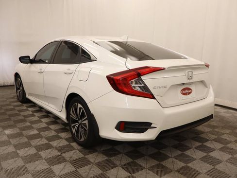 Used 2017 Honda Civic EX-L image 3
