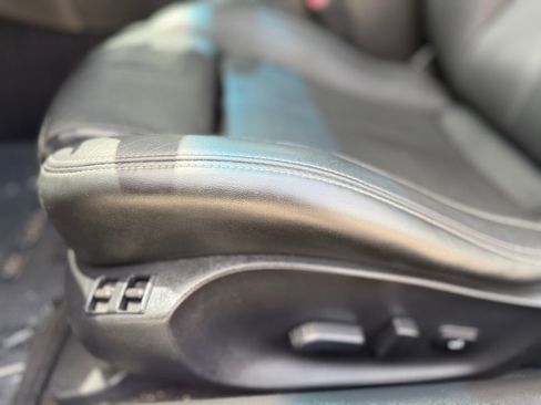 Used 2014 INFINITI Q60 Journey w/ Premium Package RWD image 21