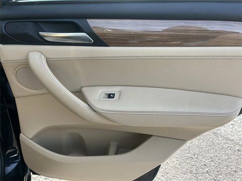 Used 2013 BMW X3 xDrive28i image 24