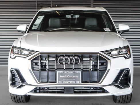 New 2025 Audi Q3 2.0T Premium image 13