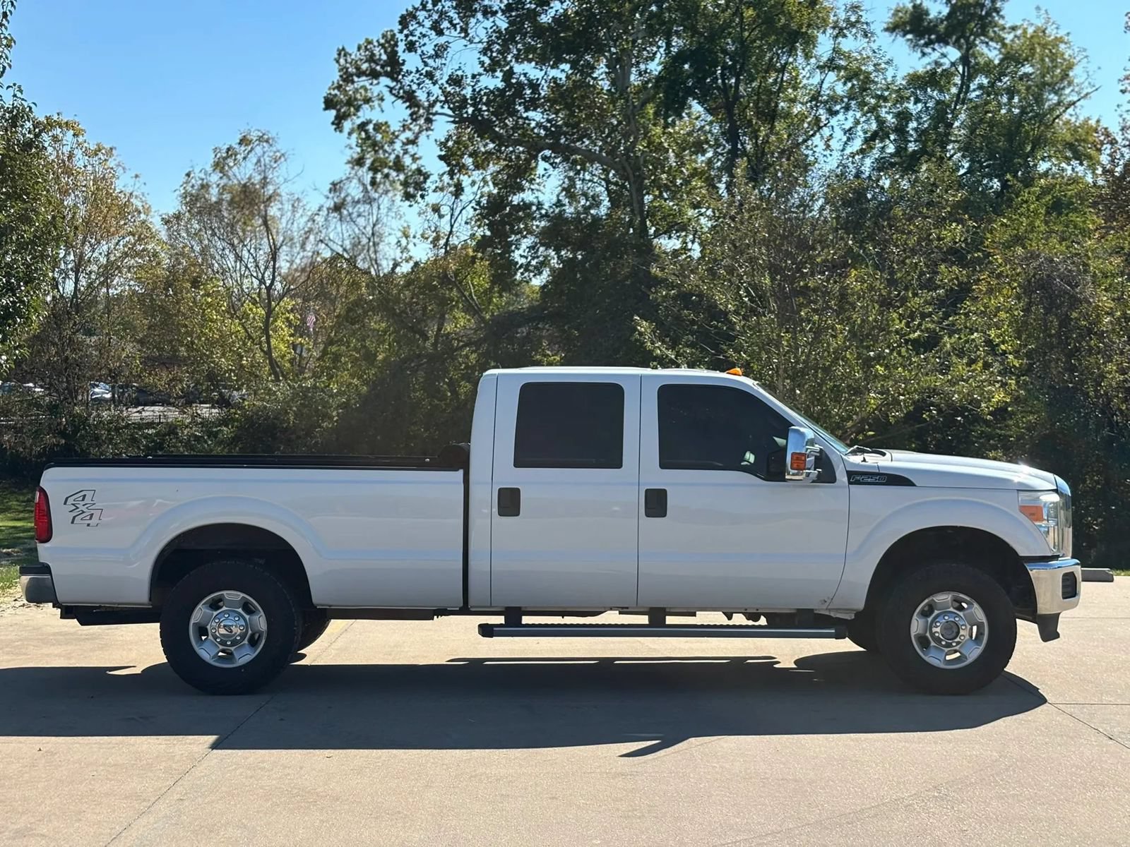 Used 2011 Ford F250 XL w/ PWR Equipment Group AWD/4WD image 4