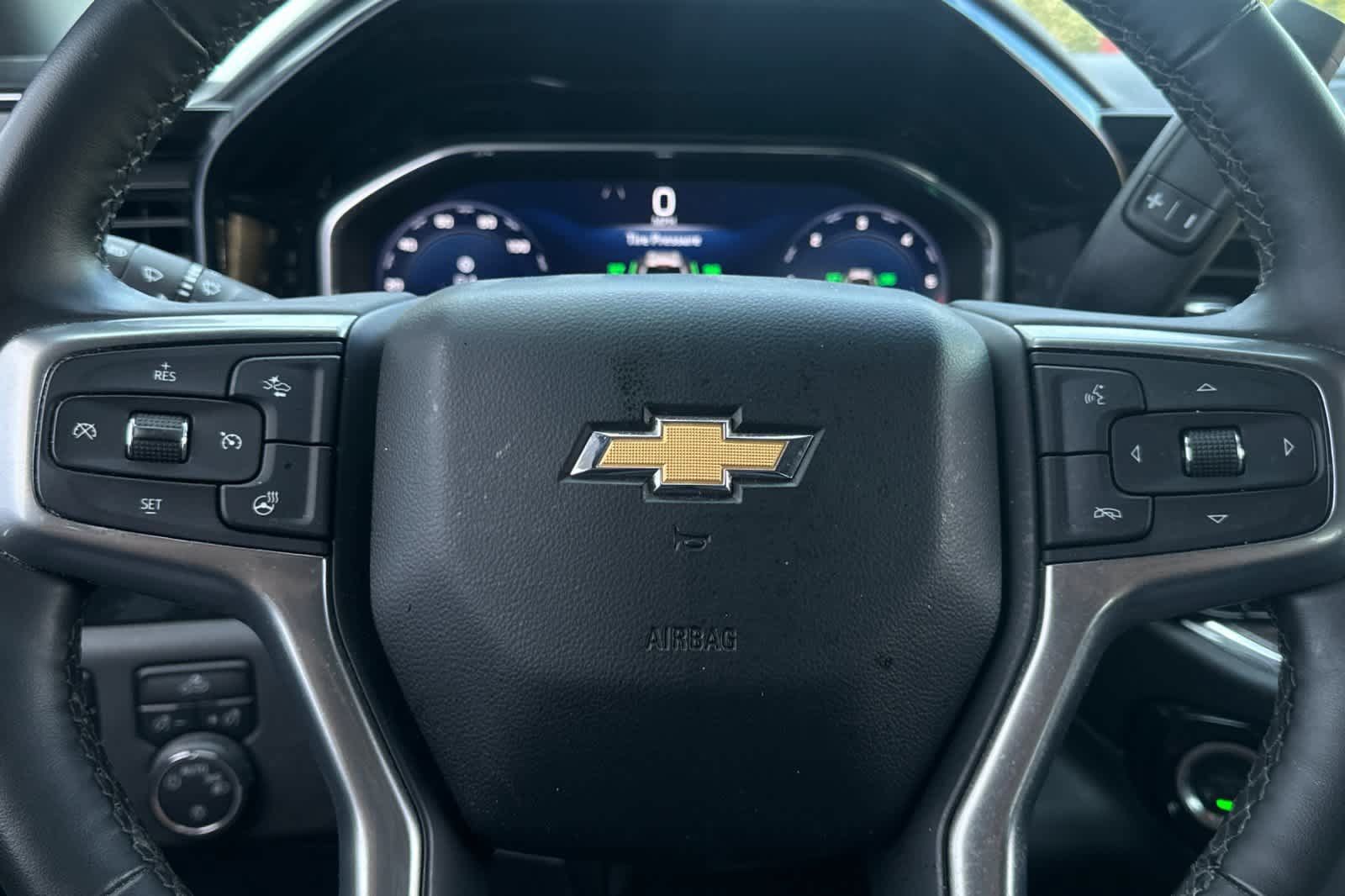 Used 2024 Chevrolet Silverado 1500 LT w/ Z71 Off-Road Package AWD/4WD image 24