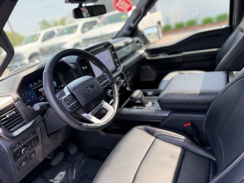 Used 2024 Ford F150 Lariat AWD/4WD image 16
