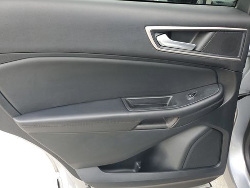 Used 2022 Ford Edge SEL image 28