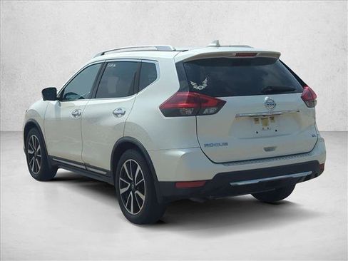 Used 2018 Nissan Rogue SL w/ Premium Package image 7