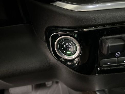 Certified 2025 Chevrolet Silverado 1500 High Country image 17