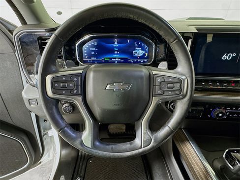 Used 2023 Chevrolet Silverado 1500 LT Trail Boss w/ LT Trail Boss Premium Package image 9