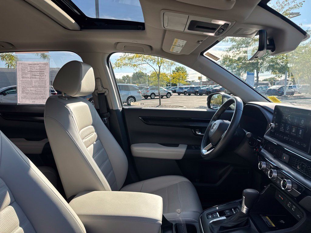 Used 2024 Honda CR-V EX-L image 17