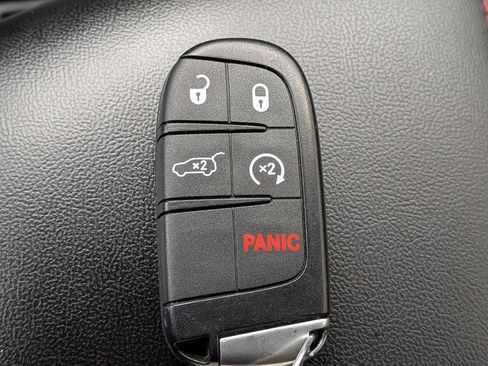 Used 2024 Dodge Durango R/T w/ Blacktop Package image 31