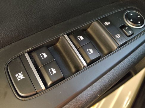 Used 2022 Kia Forte LXS w/ LXS Technology Package FWD image 27