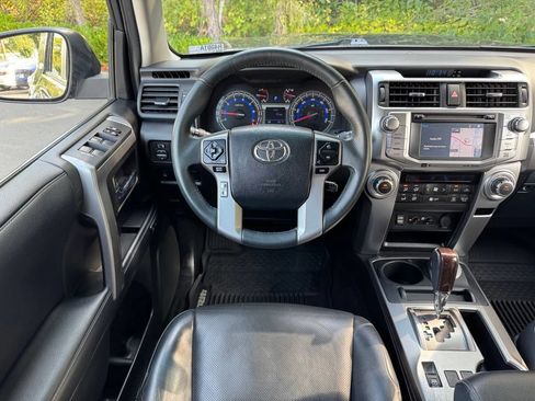 Used 2019 Toyota 4Runner Limited AWD/4WD image 19