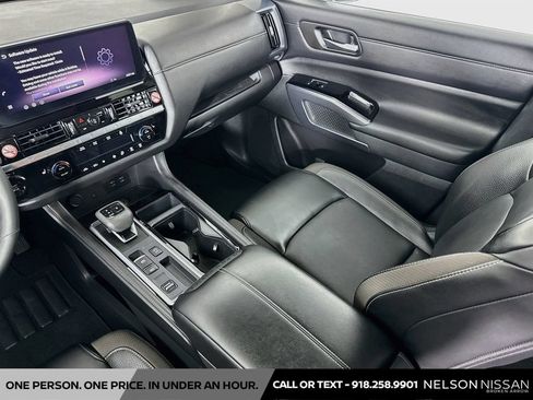 Certified 2026 Nissan Pathfinder SL FWD image 22
