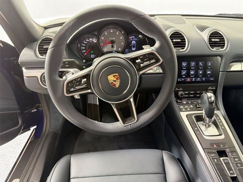Certified 2025 Porsche 718 Boxster S RWD image 18