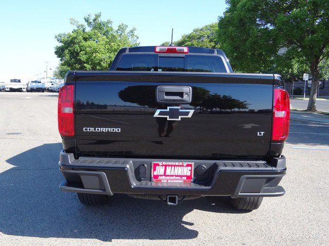 Used 2016 Chevrolet Colorado LT w/ LT Convenience Package RWD image 9