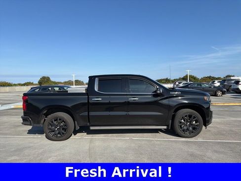 Used 2022 Chevrolet Silverado 1500 High Country w/ Safety Package II image 14