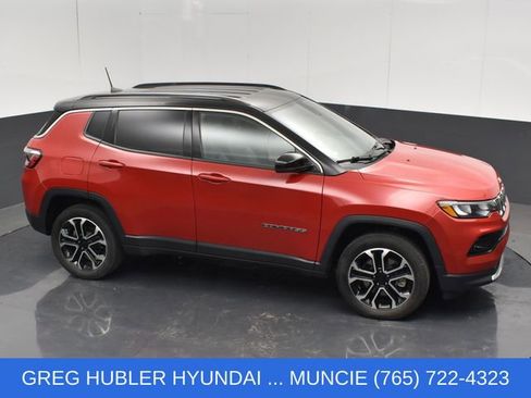 Used 2023 Jeep Compass Limited AWD/4WD image 29