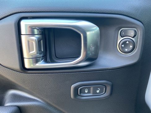 New 2025 Jeep Wrangler Unlimited Sport AWD/4WD image 20