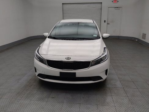 Used 2017 Kia Forte LX image 15