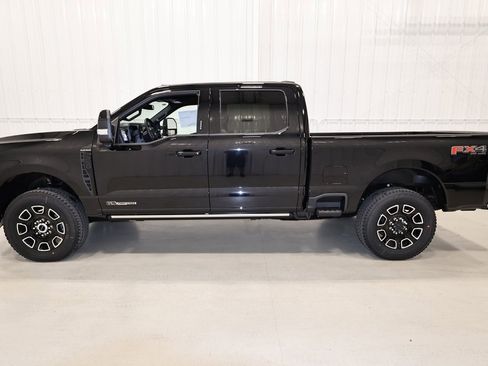 New 2026 Ford F250 Platinum image 5