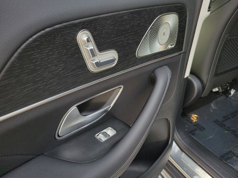 Certified 2026 Mercedes-Benz GLS 450 4MATIC image 12