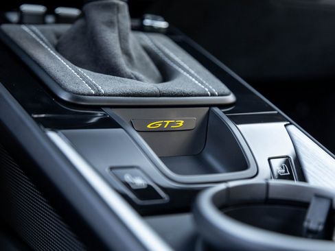 Used 2024 Porsche 911 GT3 image 29