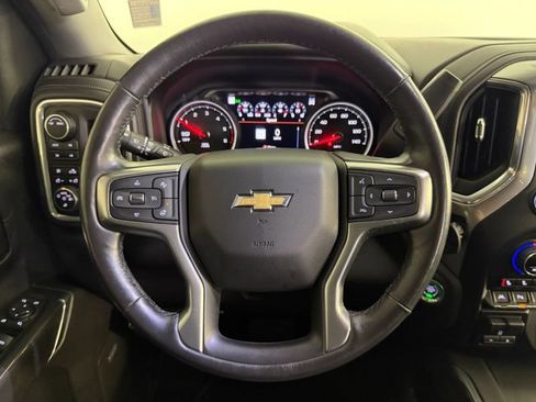 Used 2020 Chevrolet Silverado 1500 LTZ AWD/4WD image 38