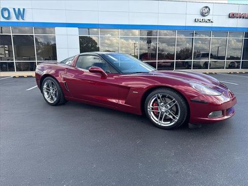 Used 2006 Chevrolet Corvette Coupe w/ Preferred Equipment Group image 5