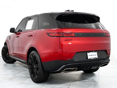 Used 2024 Land Rover Range Rover Sport SE AWD/4WD image 5