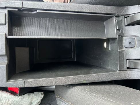 Used 2023 Chevrolet Equinox LT image 20