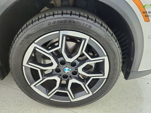 Used 2025 BMW X2 xDrive28i AWD/4WD image 58