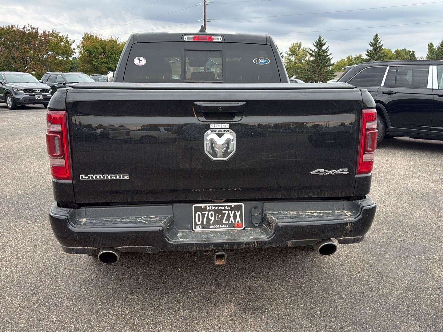 Used 2019 RAM 1500 Laramie AWD/4WD image 4