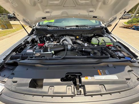 New 2026 Ford F250 4x4 Crew Cab Super Duty image 31