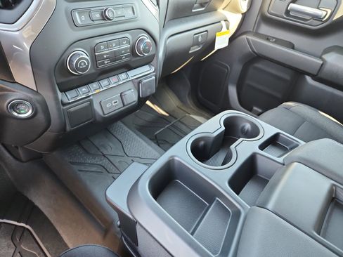 New 2026 Chevrolet Silverado 1500 Custom image 19