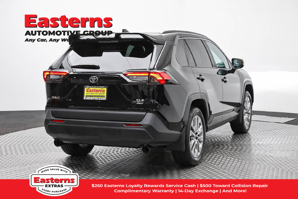 Used 2025 Toyota RAV4 XLE Premium w/ Weather Package AWD/4WD image 6