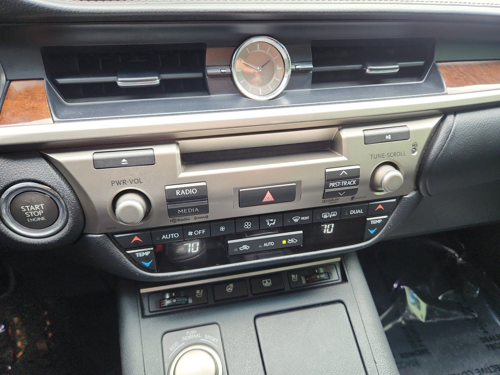 Used 2013 Lexus ES 350 w/ Luxury Pkg FWD image 12