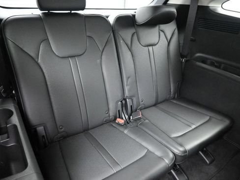 Used 2023 Kia Sorento SX AWD/4WD image 25