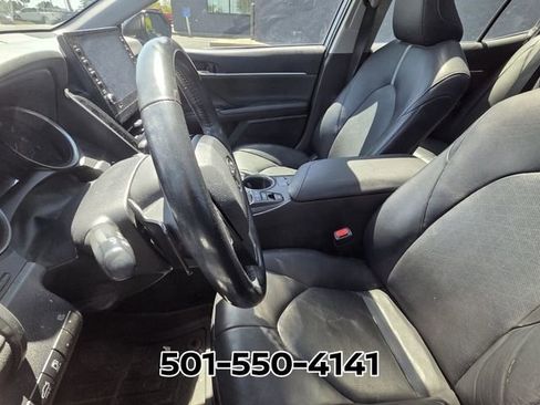 Used 2021 Toyota Camry XSE FWD image 11