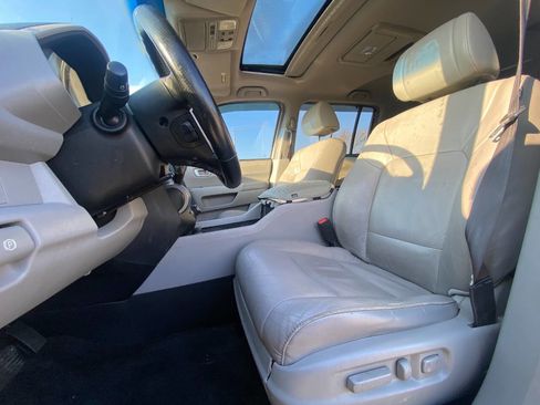 Used 2012 Honda Pilot Touring image 7