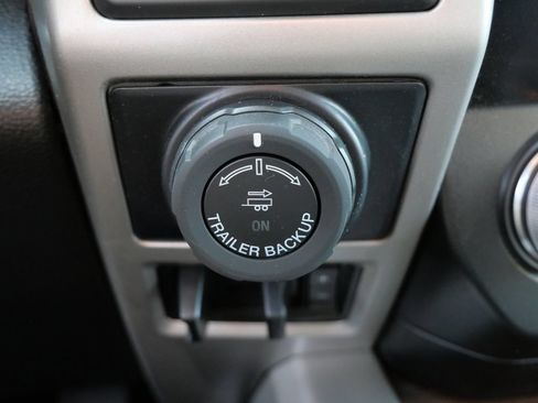 Used 2016 Ford F150 Lariat w/ Equipment Group 502A Luxury AWD/4WD image 22